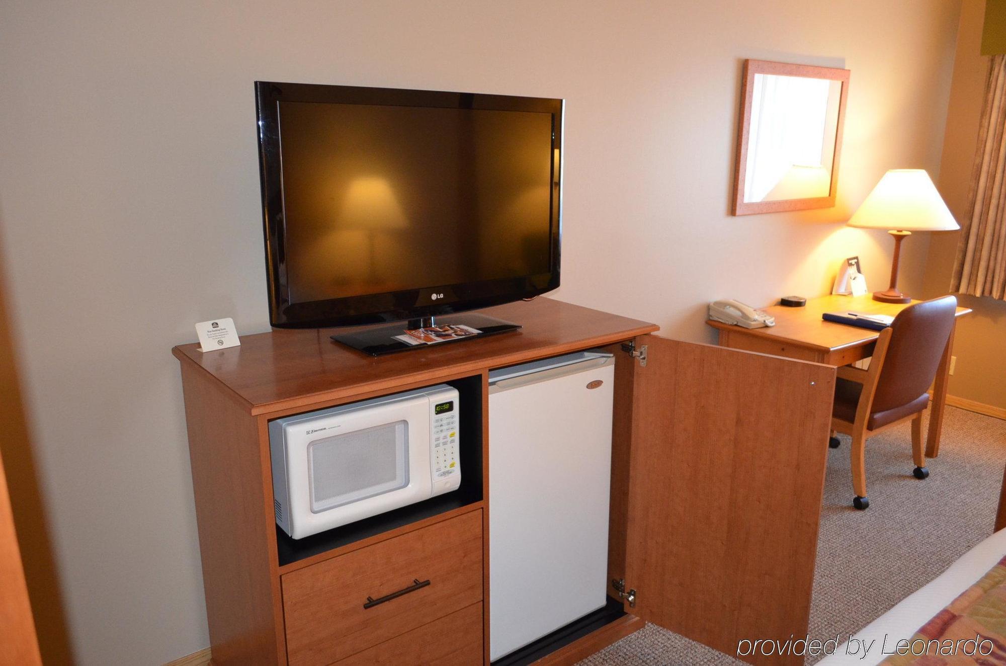 Western Rory & Ryan Hotel 3*